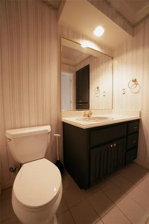 $4,500 | 2423 River Rock Circle, Arlington, TX 76006