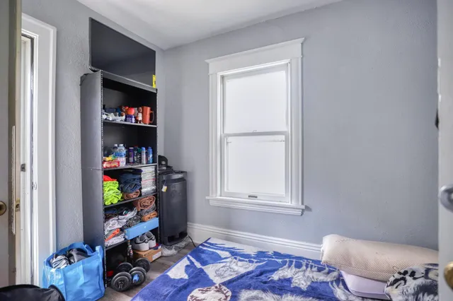 $425,000 | 2720 16th Avenue South, Minneapolis, MN 55407