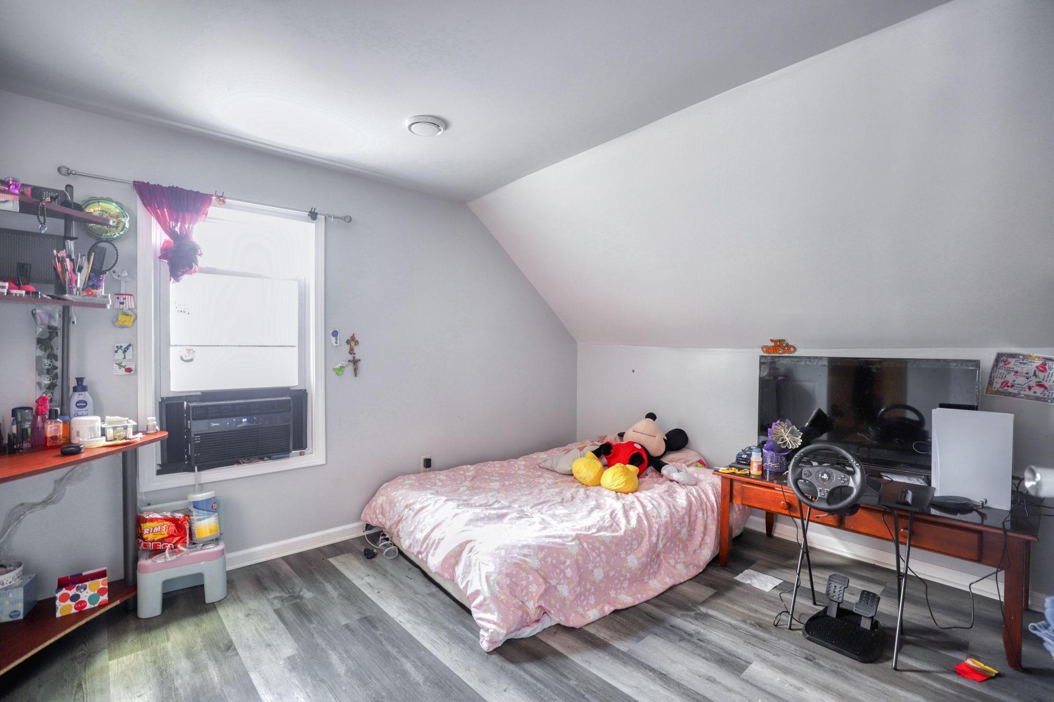 2720 16th Avenue South Minneapolis, MN 55407 - Photo 20 of 25