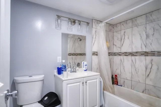 $425,000 | 2720 16th Avenue South, Minneapolis, MN 55407