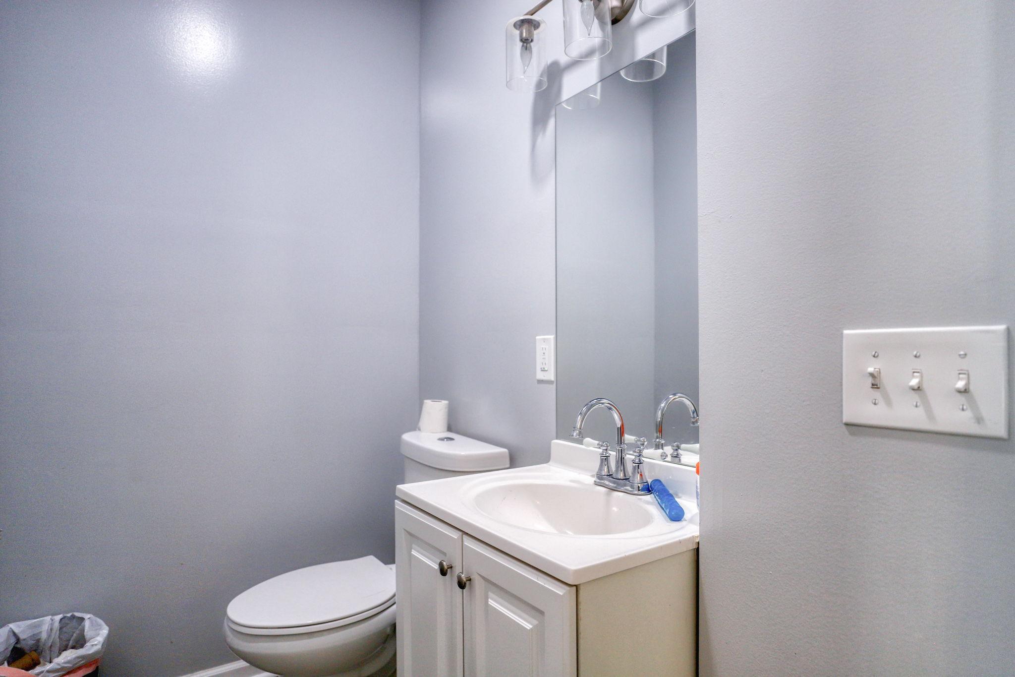 2720 16th Avenue South Minneapolis, MN 55407 - Photo 10 of 25