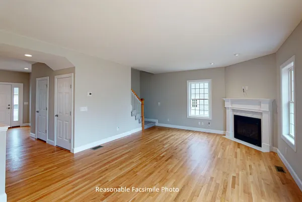$674,544 | 83 Lantern Drive, Sandown, NH 03873