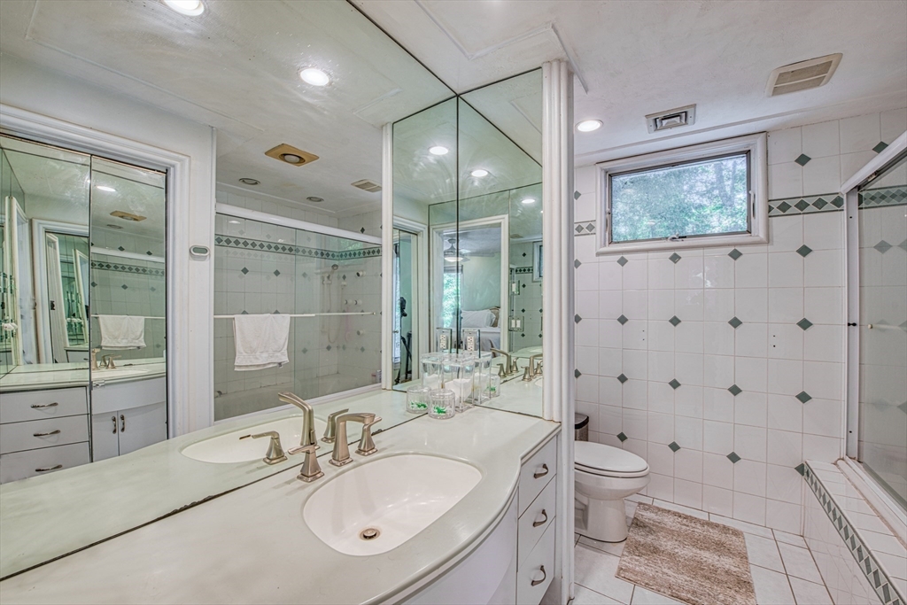 54 Barefoot Hill Road Sharon, MA 02067 - Photo 21 of 26