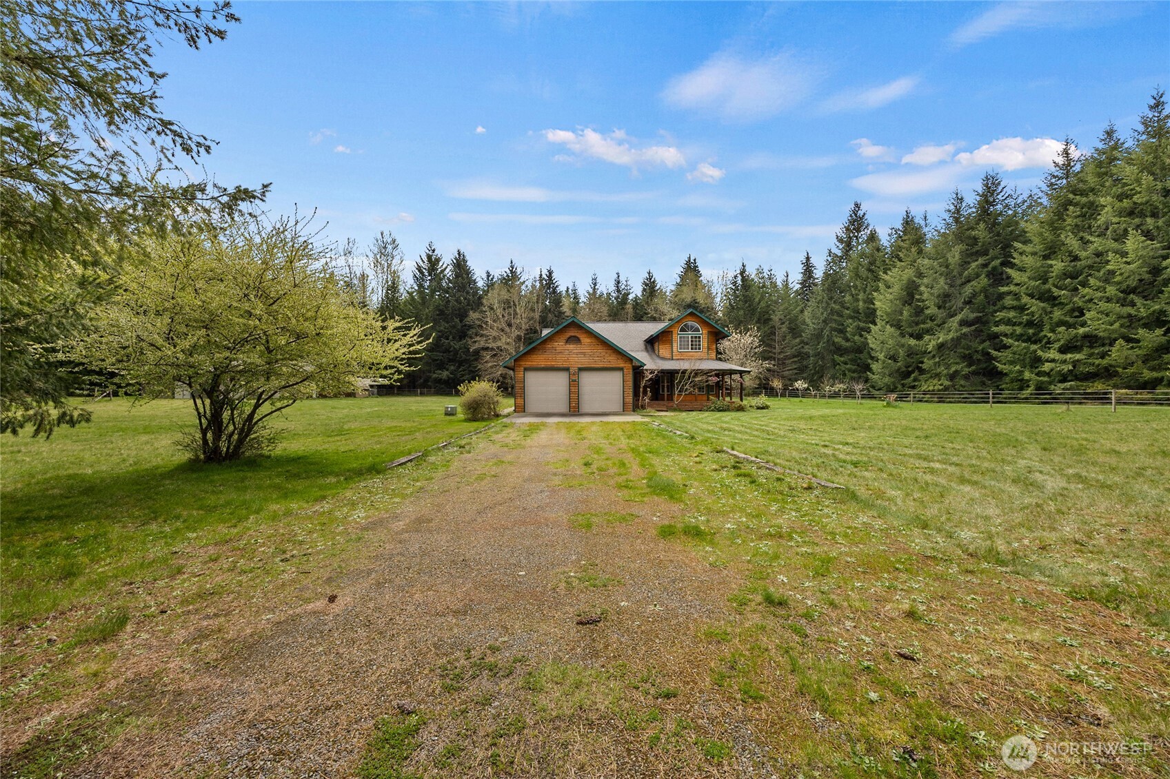 122 Ridge View Drive Randle, WA 98377 - Photo 23 of 40 a view of a house with a big yard