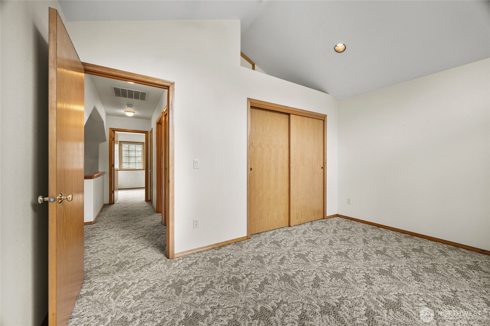 122 Ridge View Drive Randle, WA 98377 - Photo 29 of 40 a view of a hallway with wooden floor and closet