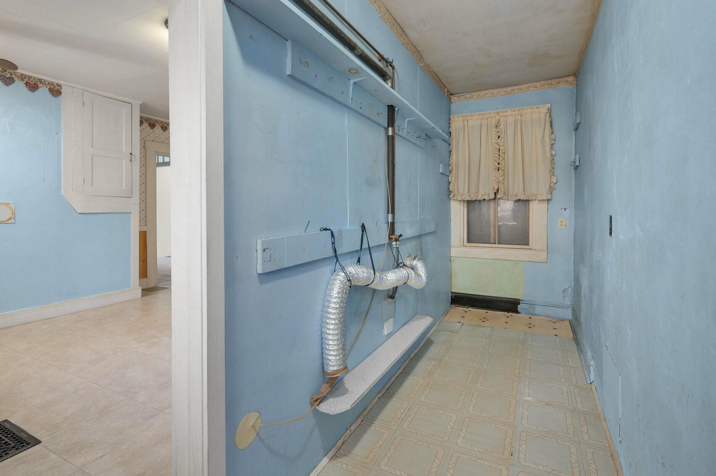 7 Bowzer Lane Skowhegan, ME 04976 - Photo 17 of 68 17-7-Bowzer-Ln-17