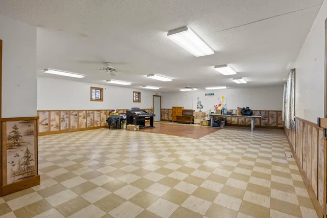 $679,900 | Undisclosed Address, Skowhegan, ME 04976