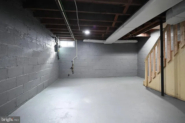 a view of empty room