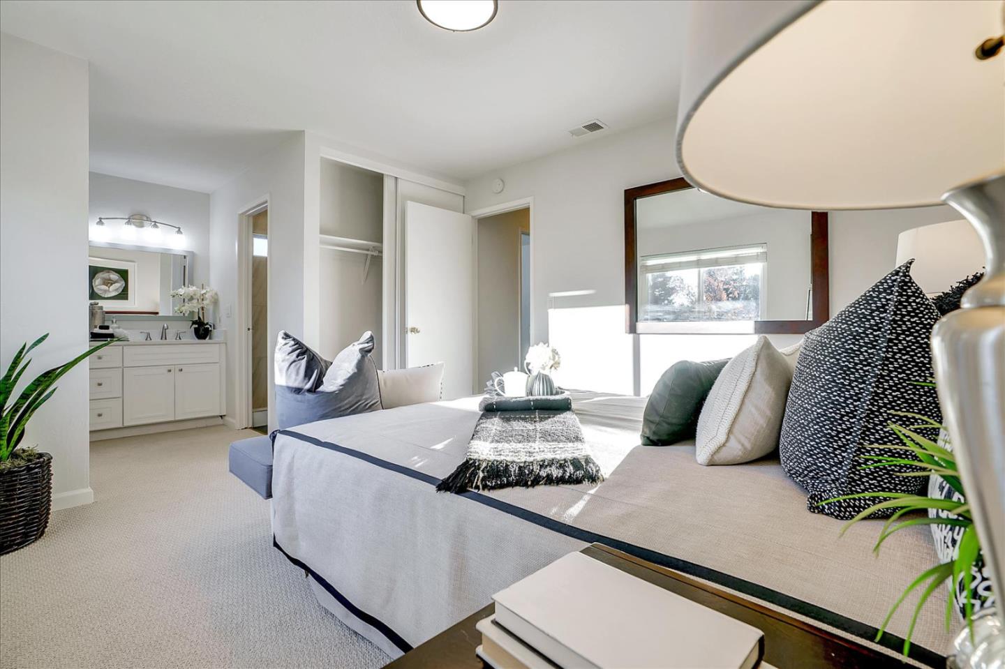5282 Pebbletree Way San Jose, CA 95111 - Photo 23 of 39 a living room with furniture and a chandelier