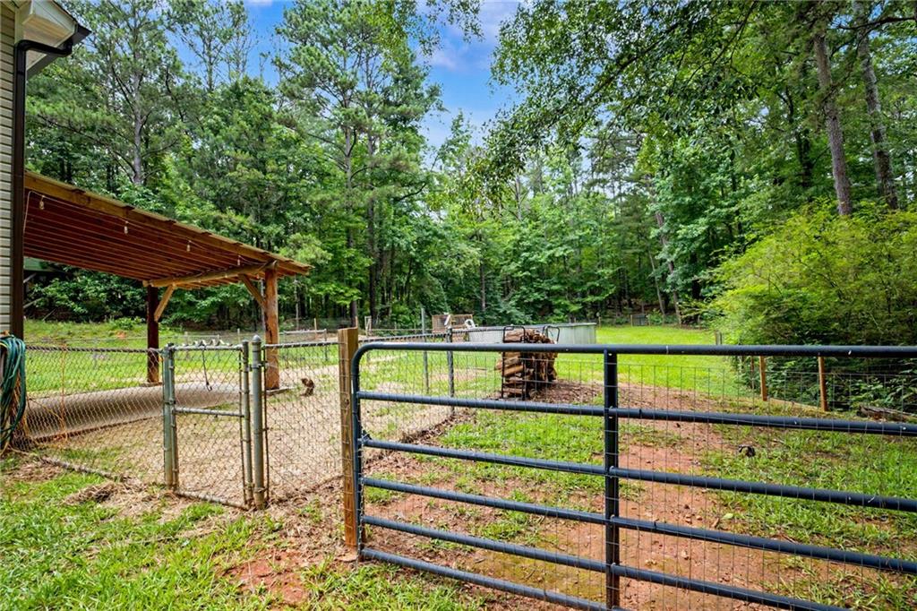 1370 Bethlehem Church Road Grantville, GA 30220 - Photo 31 of 35