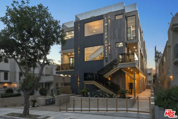 $11,495 | 1021 North Ogden Drive, Unit PH 6, West Hollywood, CA 90046