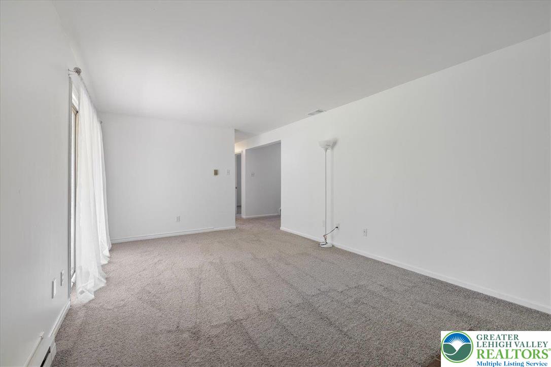 1250 Minesite Road Allentown, PA 18103 - Photo 12 of 39