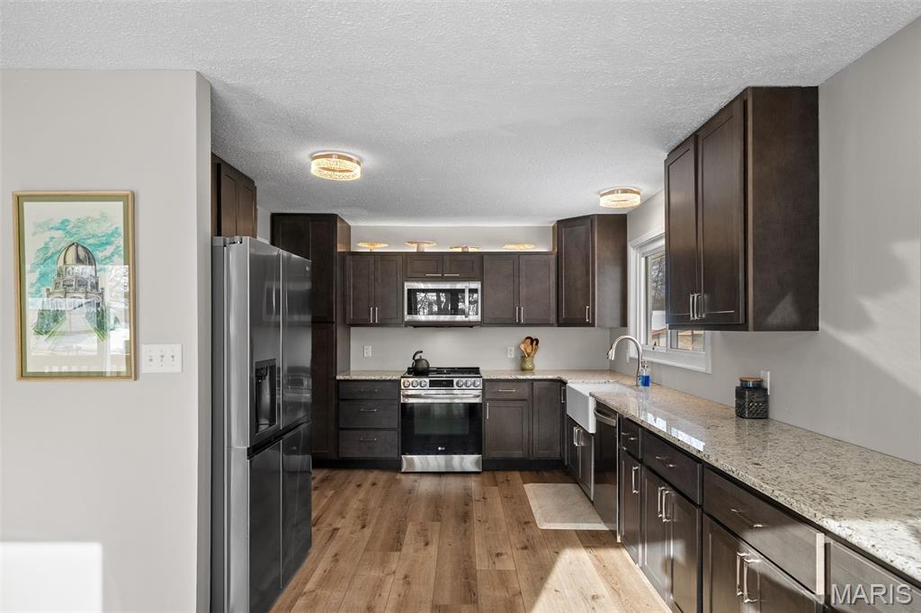 1 Inverness Court St. Peters, MO 63376 - Photo 15 of 50