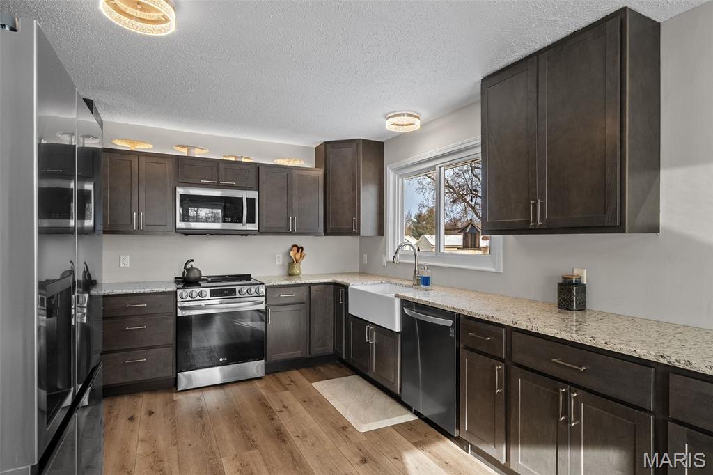 1 Inverness Court St. Peters, MO 63376 - Photo 16 of 50