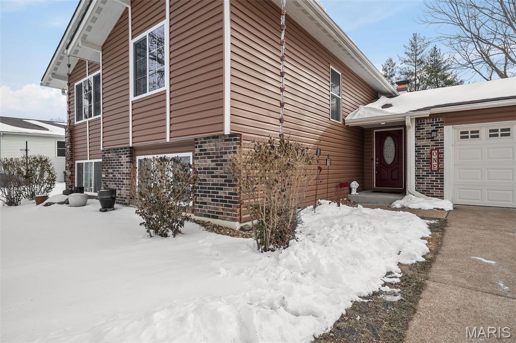 1 Inverness Court St. Peters, MO 63376 - Photo 5 of 50