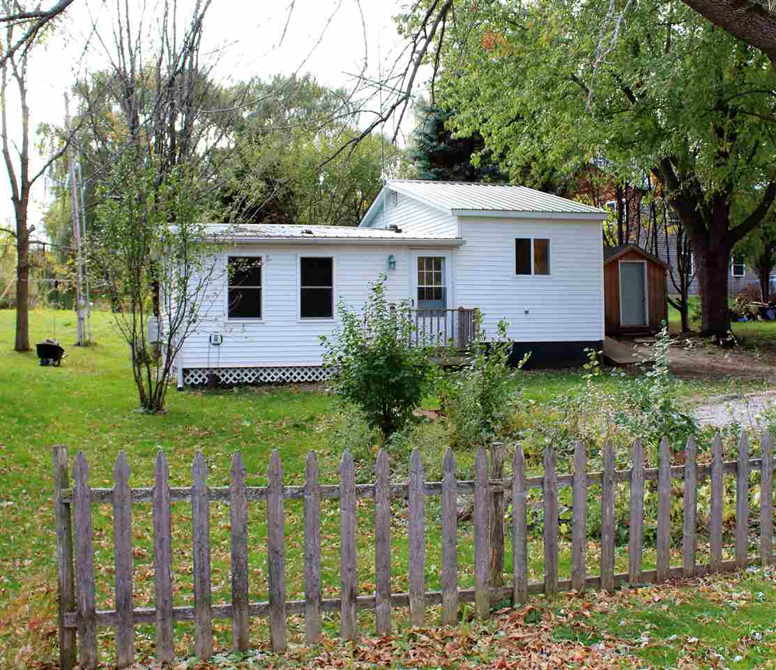 14 Ketch Road Grand Isle, VT 05458 - Photo 2 of 20