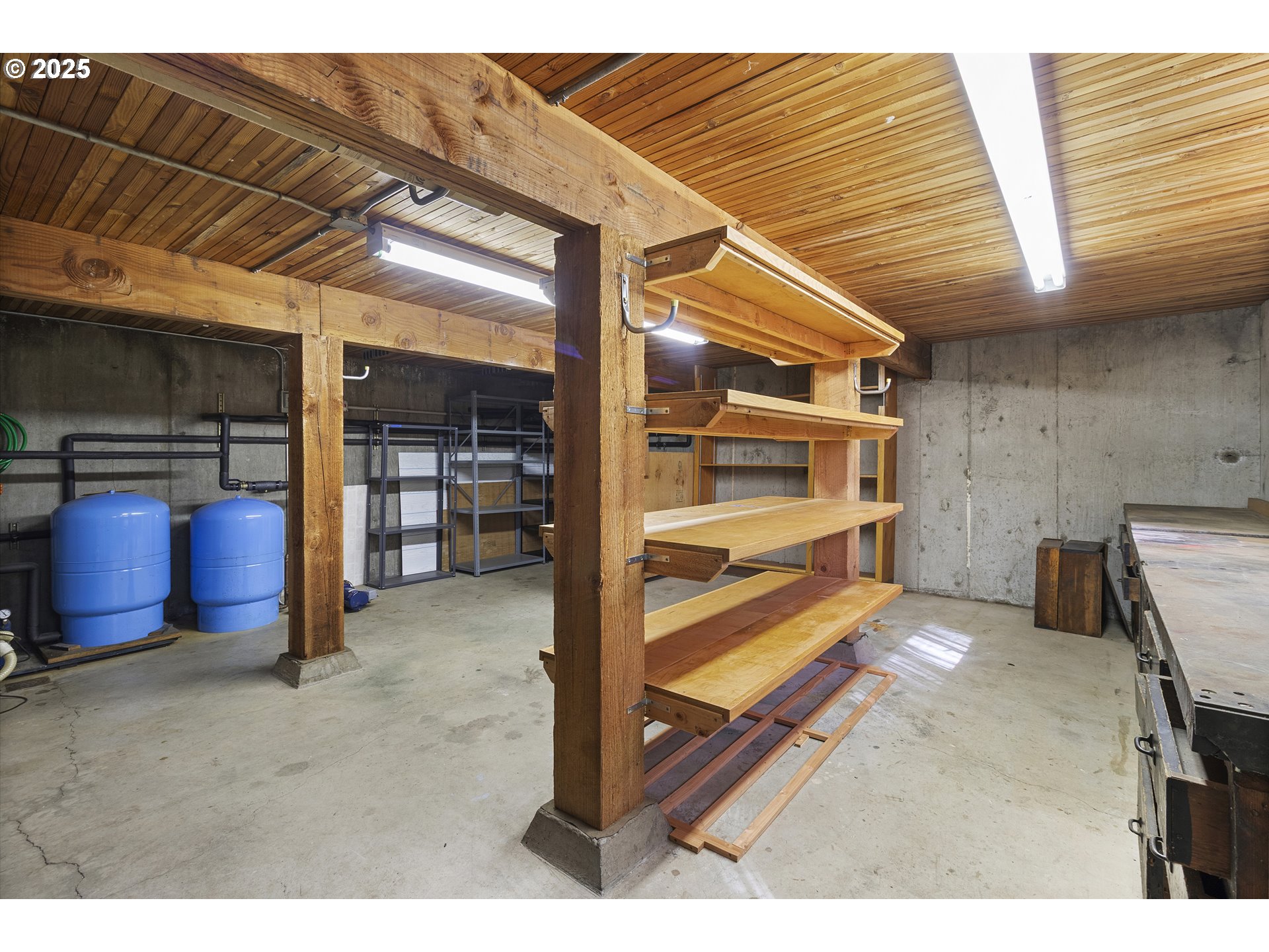 31413 Raymond Creek Road Scappoose, OR 97056 - Photo 11 of 29 Gallery Image 11