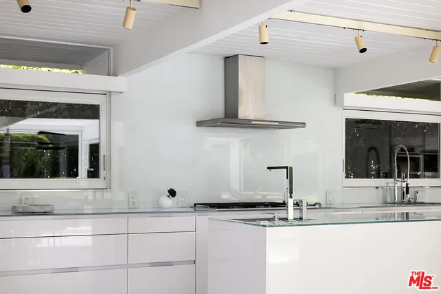 $10,995,000 | 1323 South Driftwood Drive, Palm Springs, CA 92264