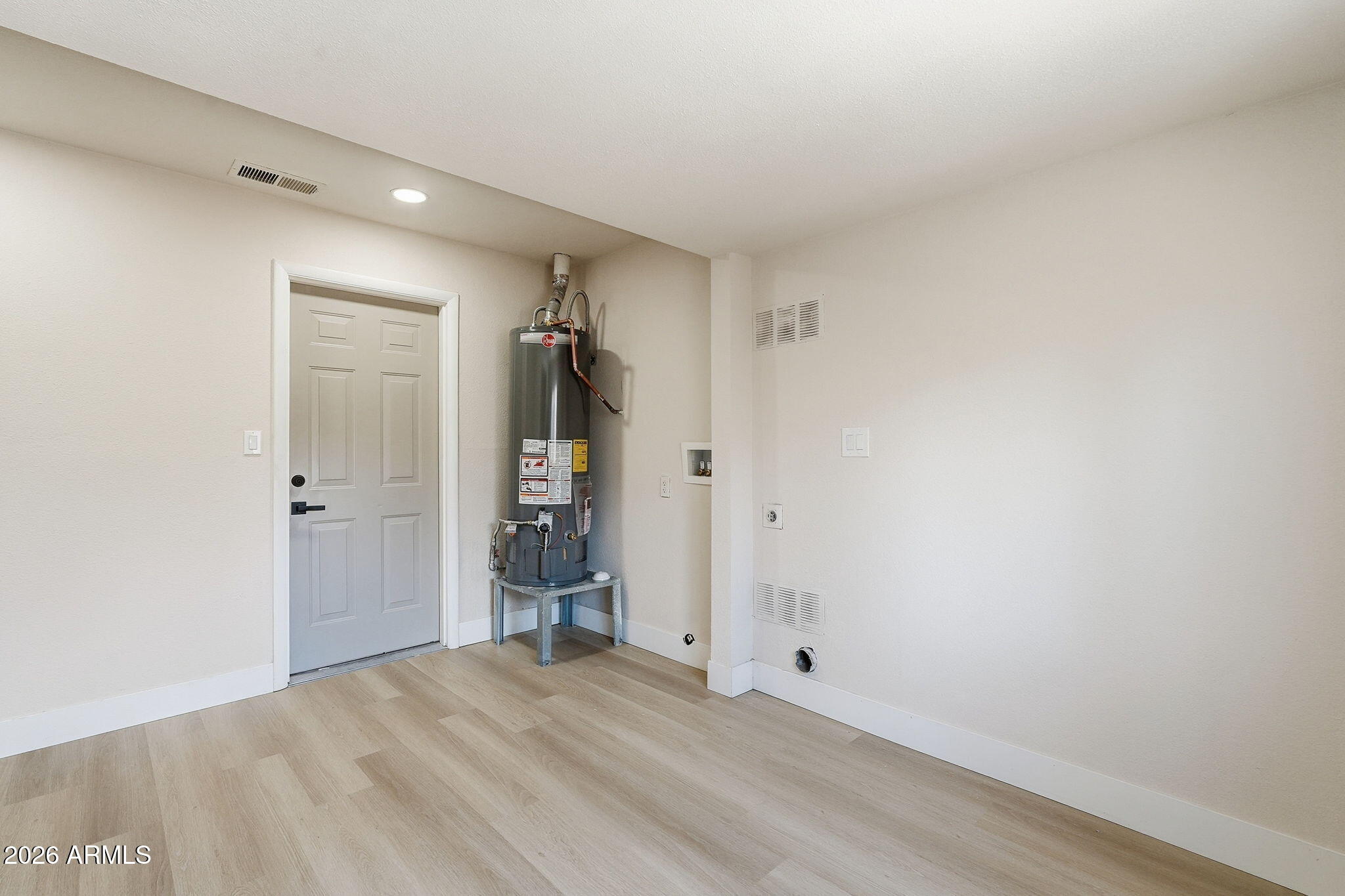 2617 West Lawrence Road Phoenix, AZ 85017 - Photo 36 of 47 036_ListerPros