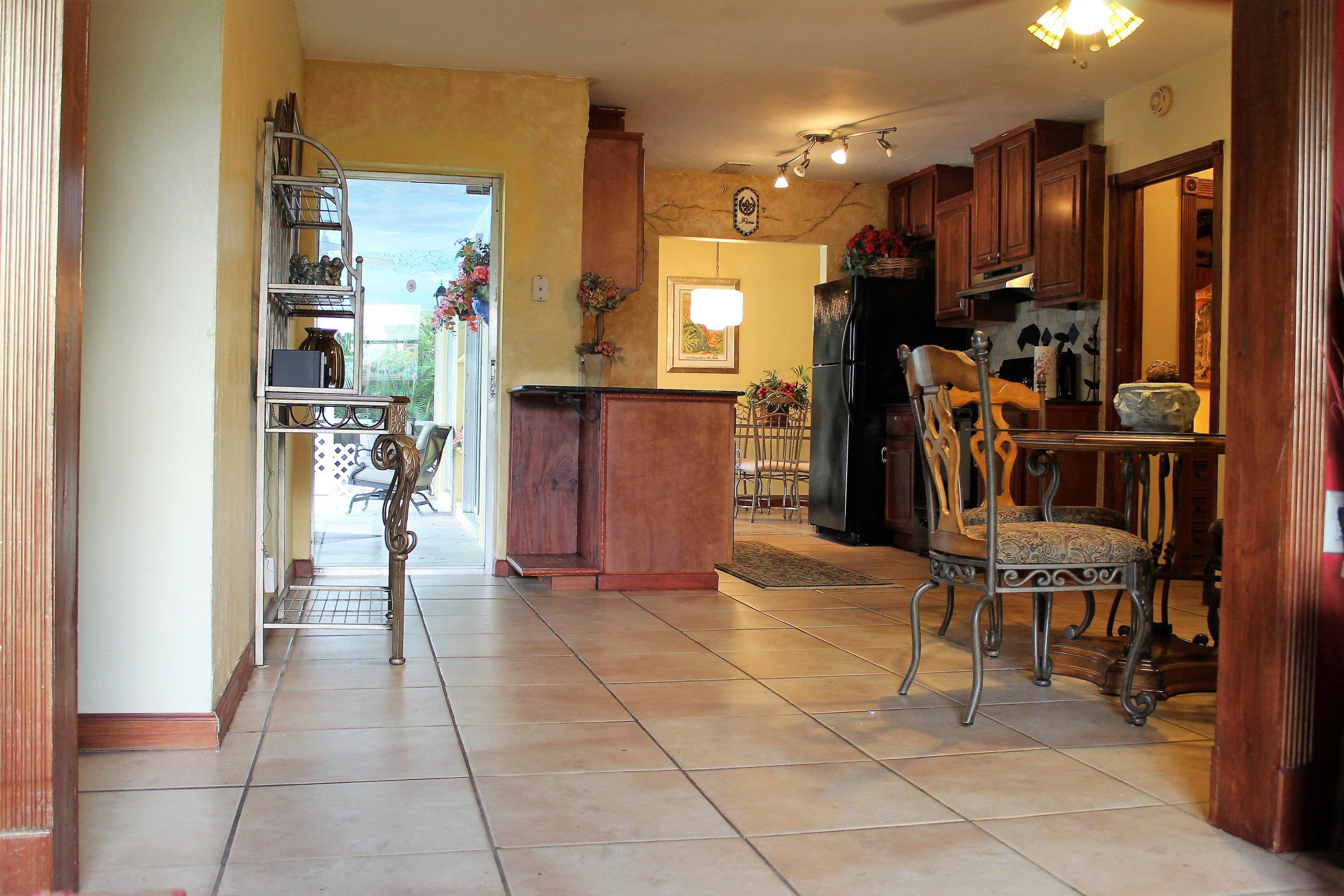 104 Orchard Ridge Lane Boca Raton, FL 33431 - Photo 11 of 27 IMG_5309