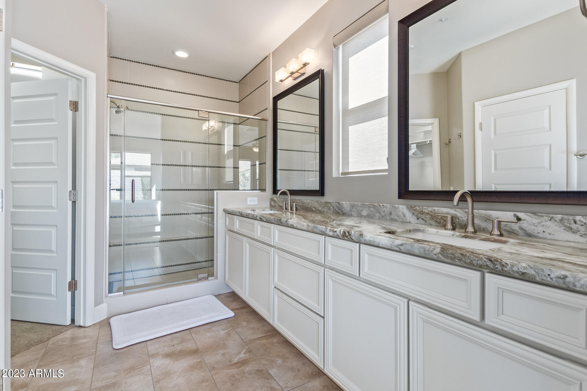 18042 East Curva De Plata Rio Verde, AZ 85263 - Photo 15 of 31 Primary Bathroom