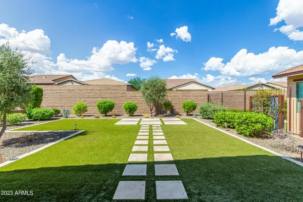 $3,500 | 18042 East Curva De Plata, Rio Verde, AZ 85263