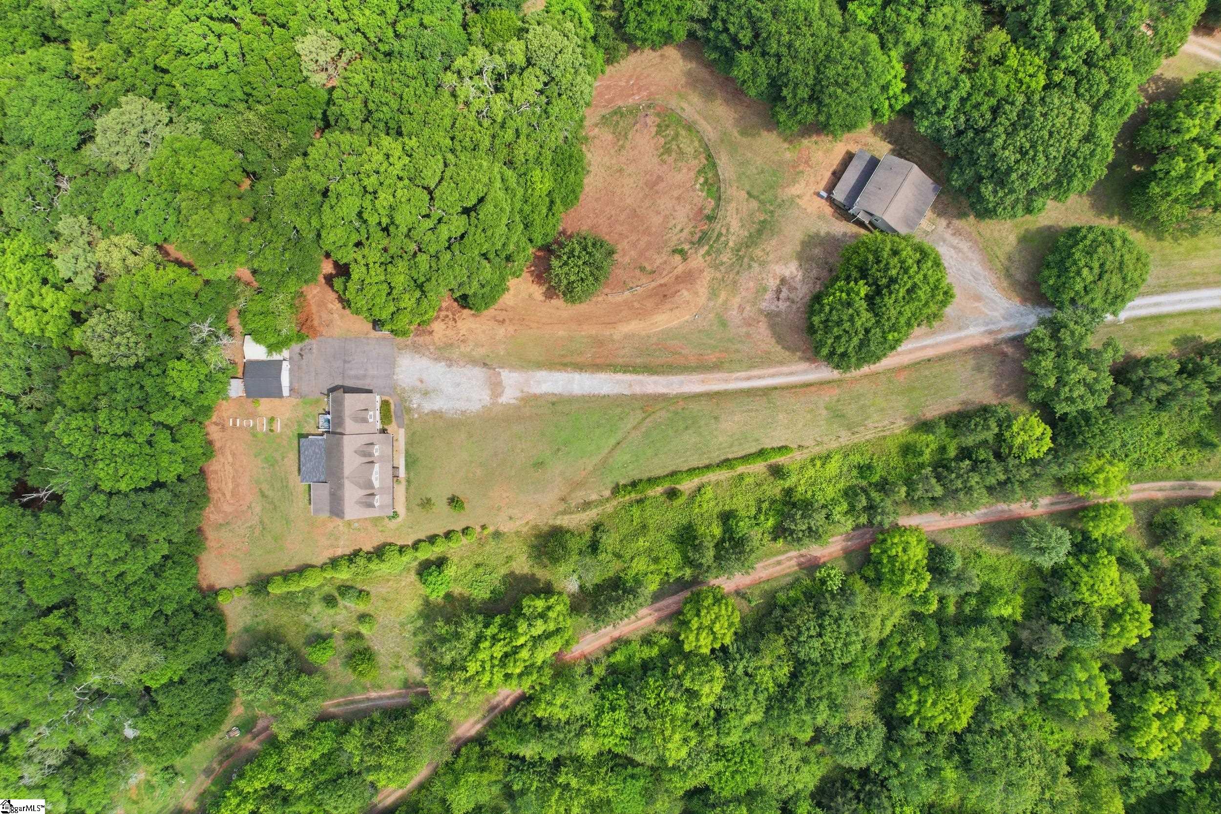 274 Circle Drive Pendleton, SC 29670 - Photo 3 of 38