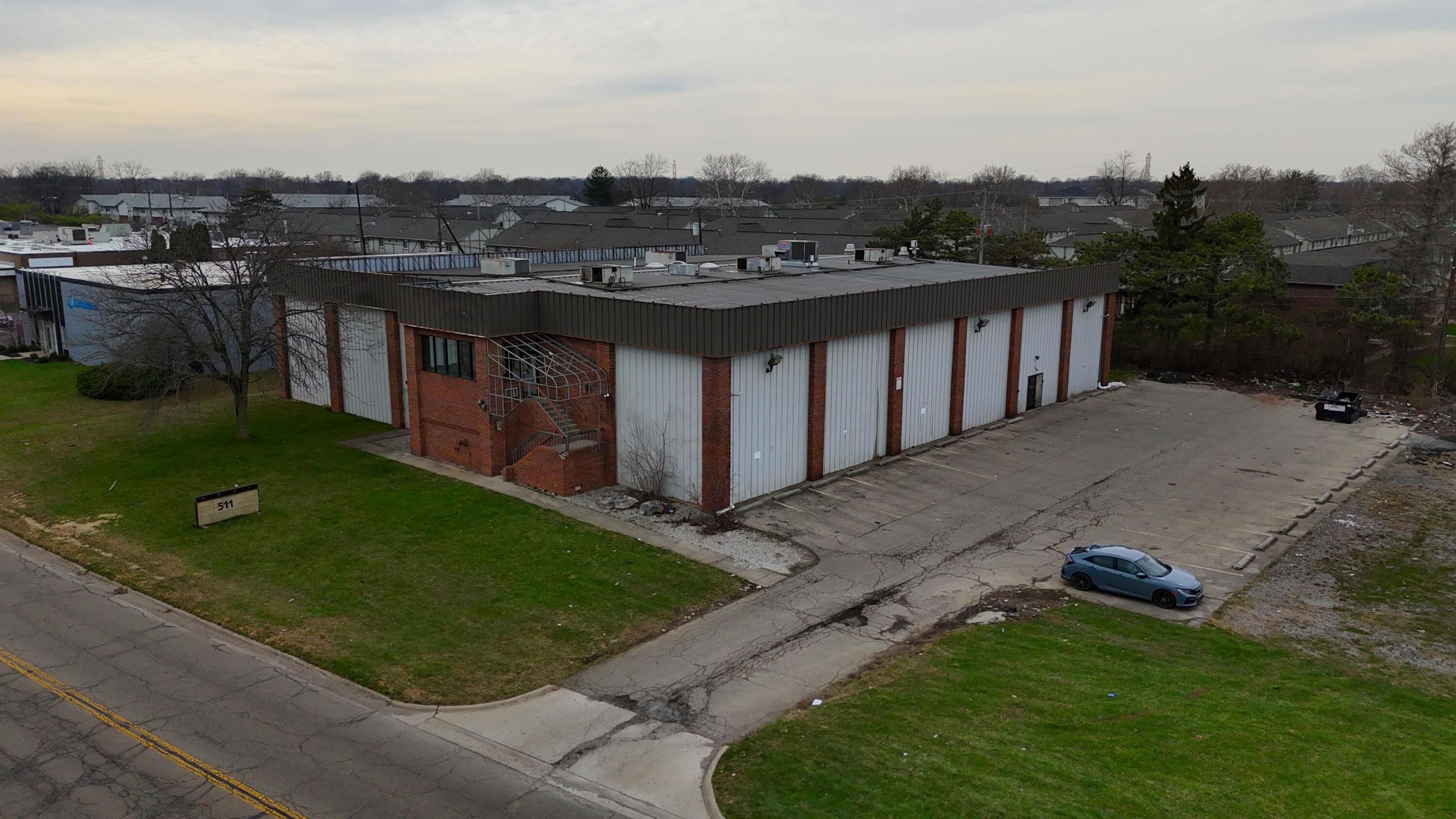 511 Industrial Mile Road Columbus, OH 43228 - Photo 7 of 35 5.7