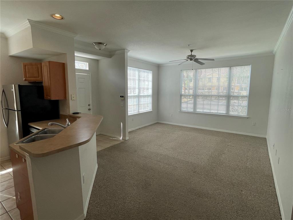 5500 Rosehill Road, Unit 103 Sarasota, FL 34233 - Photo 5 of 6
