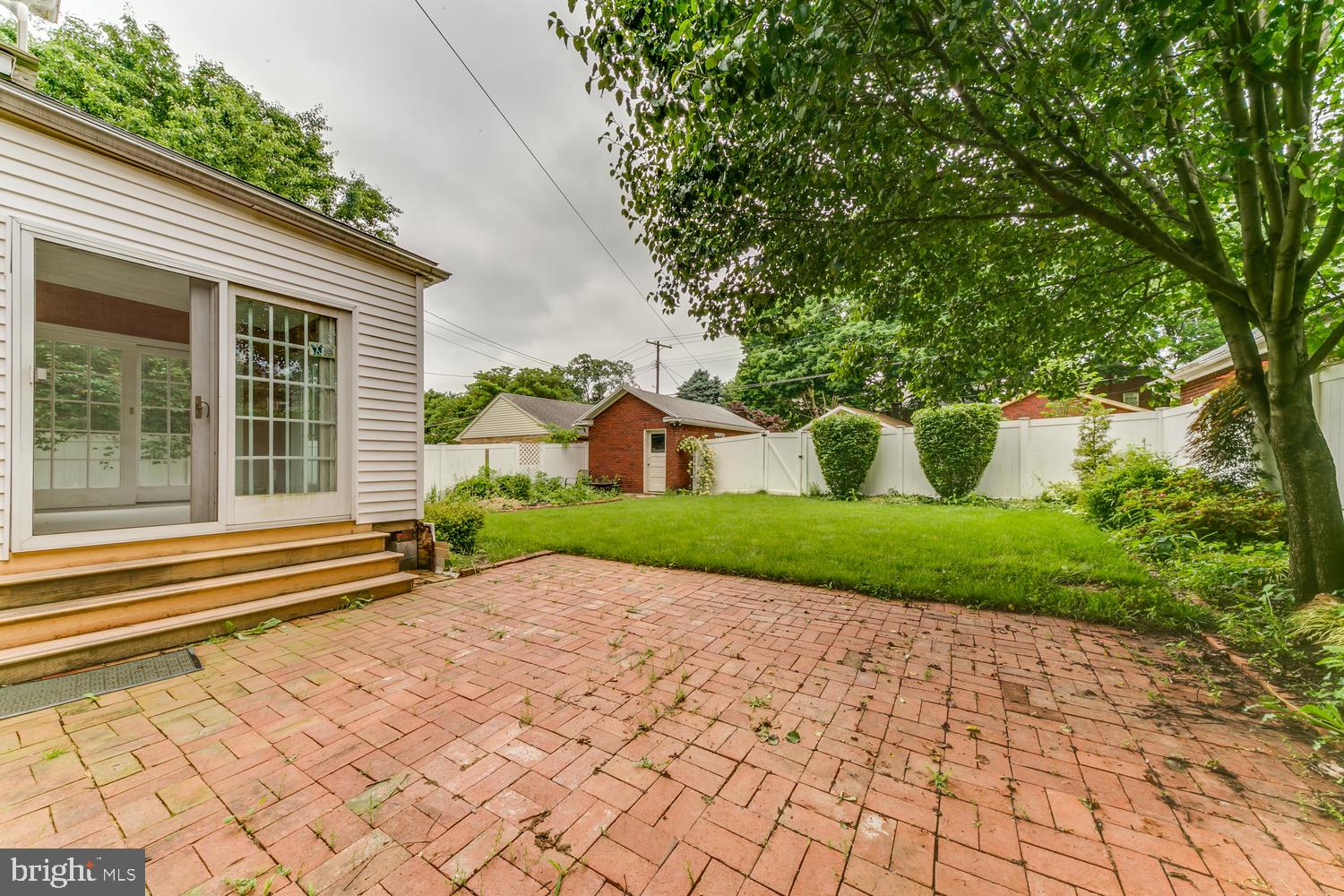 179 Merion Road York, PA 17403 - Photo 3 of 38 Gallery Image 3