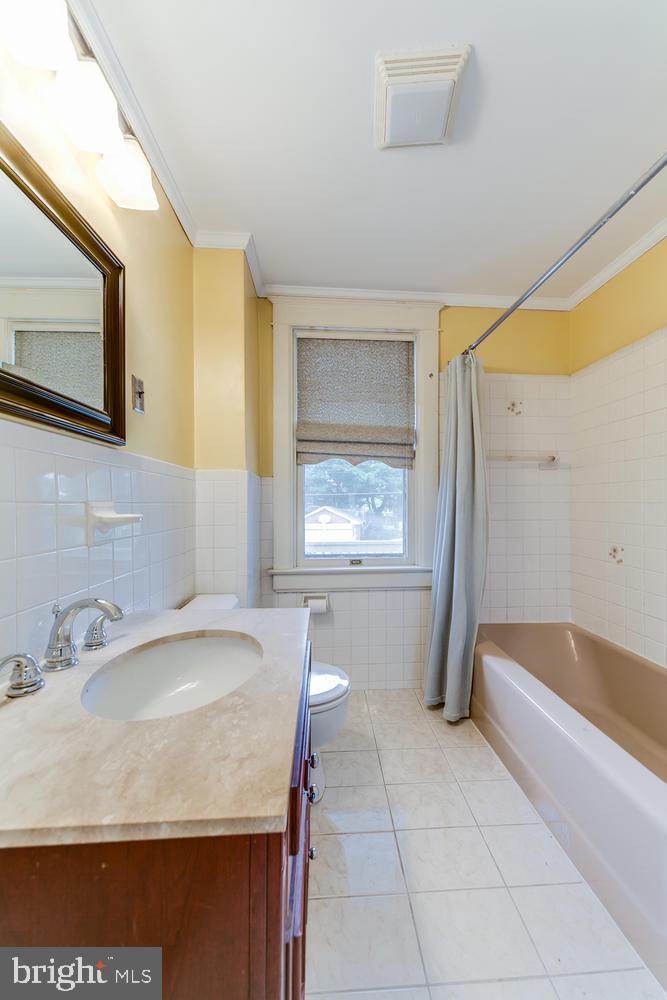 179 Merion Road York, PA 17403 - Photo 30 of 38 Gallery Image 30