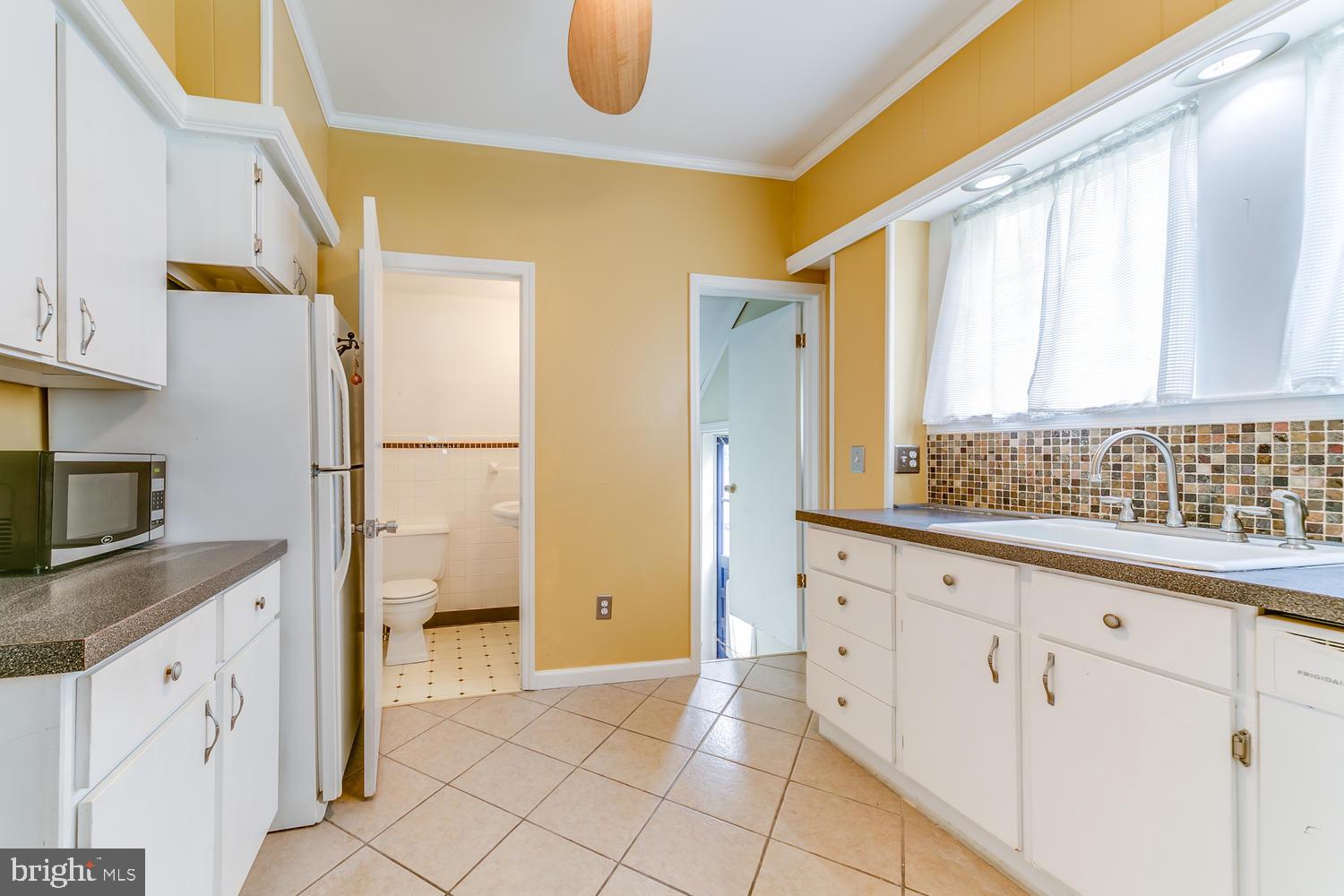 179 Merion Road York, PA 17403 - Photo 10 of 38 Gallery Image 10