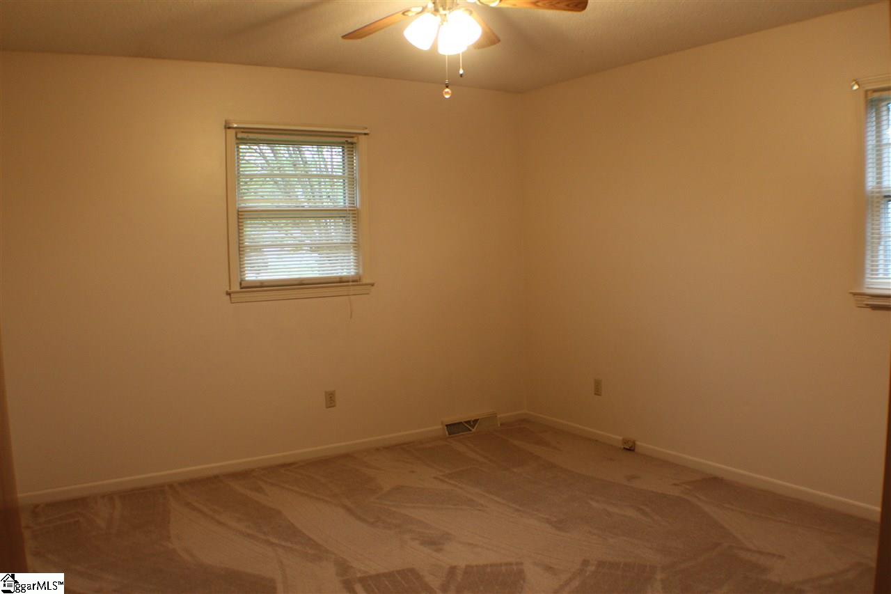 550 Jordan Road Lyman, SC 29365 - Photo 13 of 22 3rd bedroom