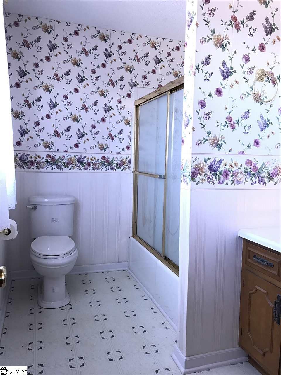 550 Jordan Road Lyman, SC 29365 - Photo 15 of 22 Full master bath