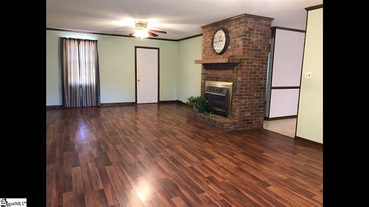 550 Jordan Road Lyman, SC 29365 - Photo 4 of 22