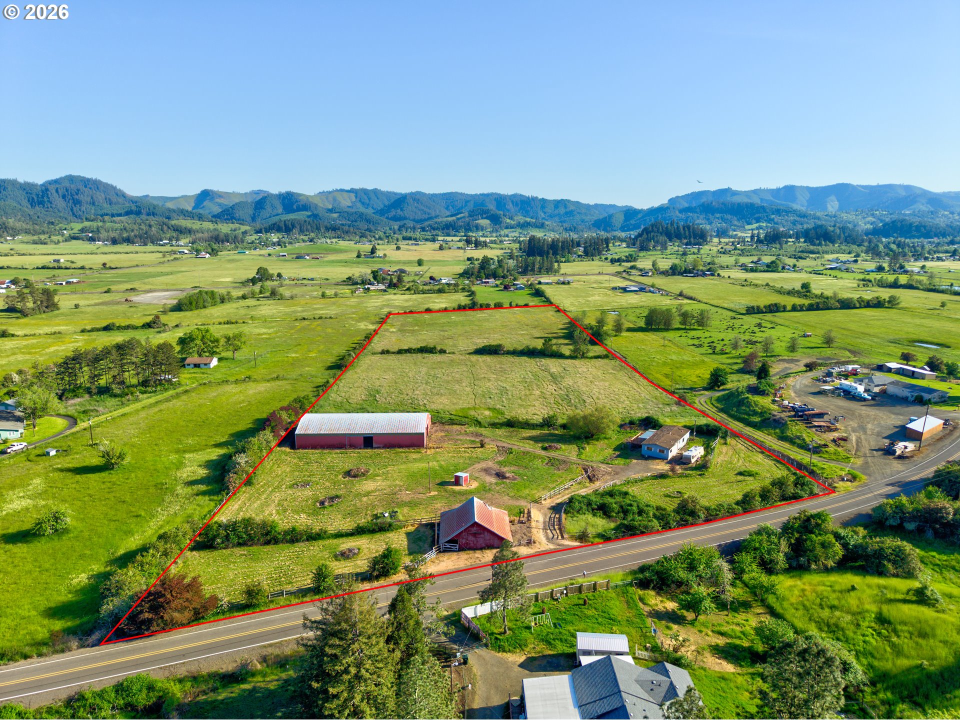 2529 Northside Road Sutherlin, OR 97479 - Photo 9 of 42