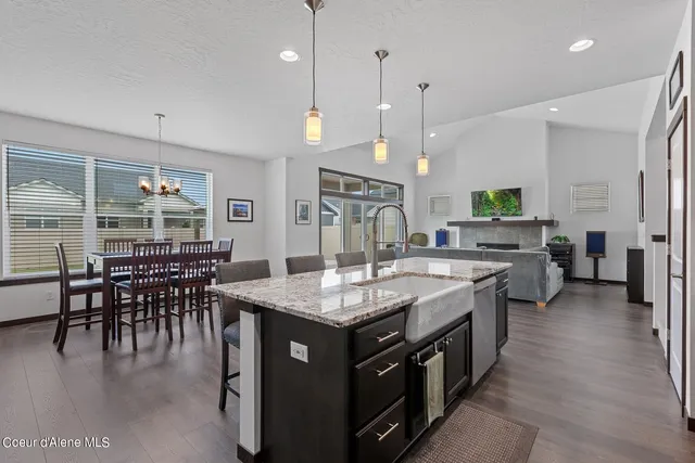 $619,900 | 4463 East Marble Fox Avenue, Post Falls, ID 83854