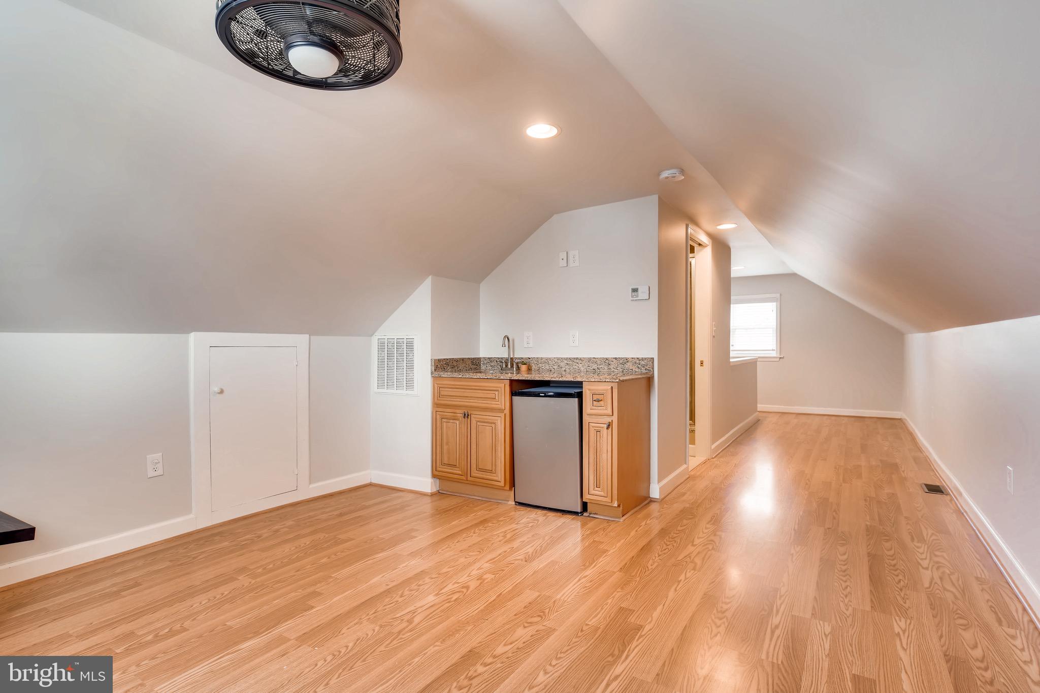 2704 Garnet Road Baltimore, MD 21234 - Photo 16 of 27