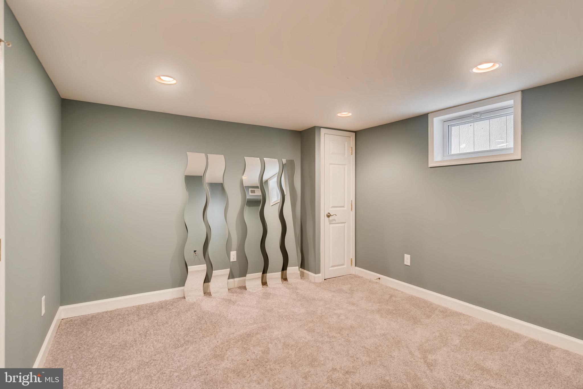 2704 Garnet Road Baltimore, MD 21234 - Photo 20 of 27