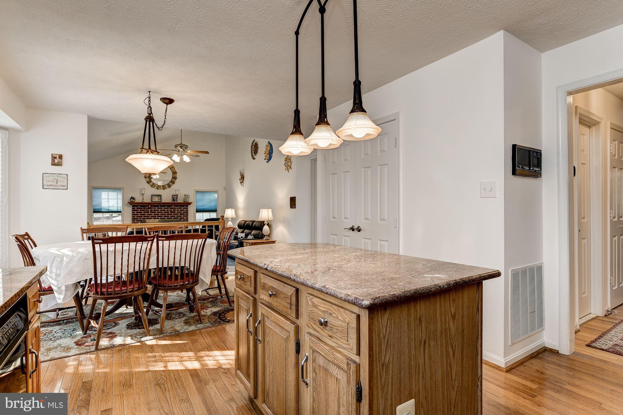 9 Oak Run Road Laurel, MD 20724 - Photo 20 of 63 Center Island