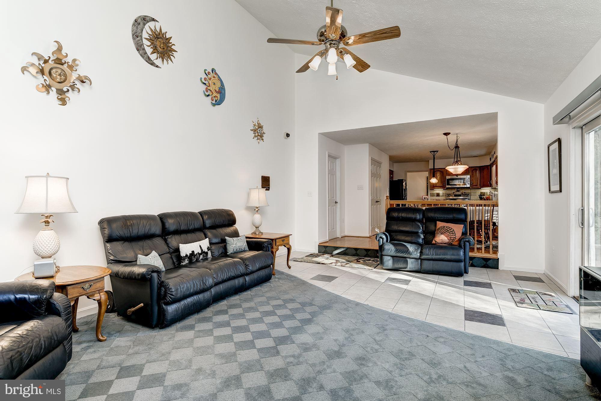 9 Oak Run Road Laurel, MD 20724 - Photo 28 of 63 Family Room