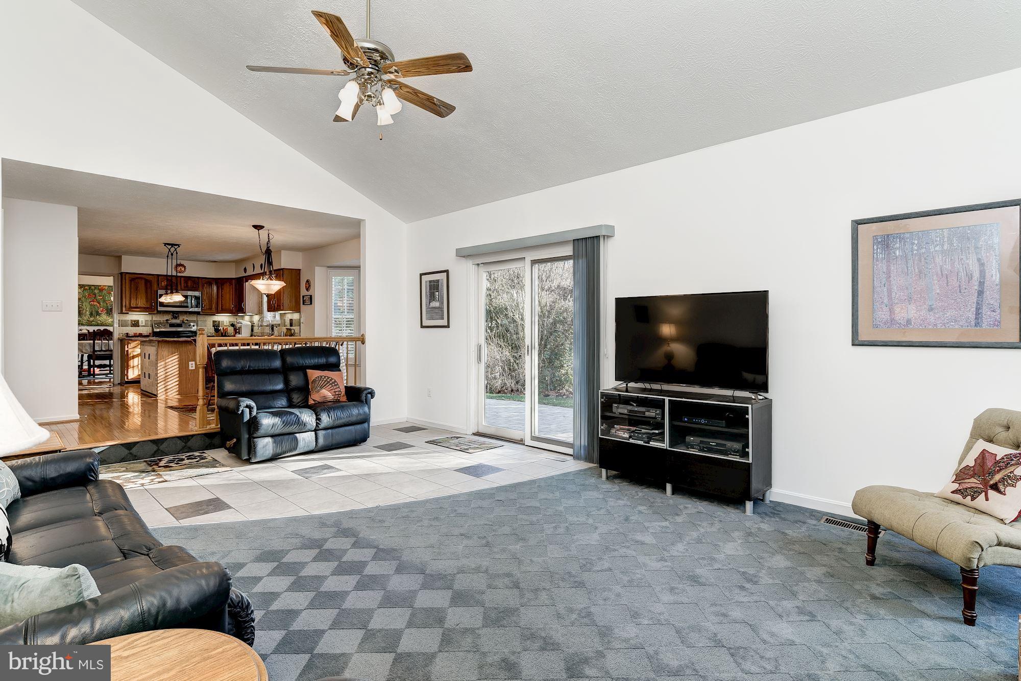 9 Oak Run Road Laurel, MD 20724 - Photo 29 of 63 Family Room