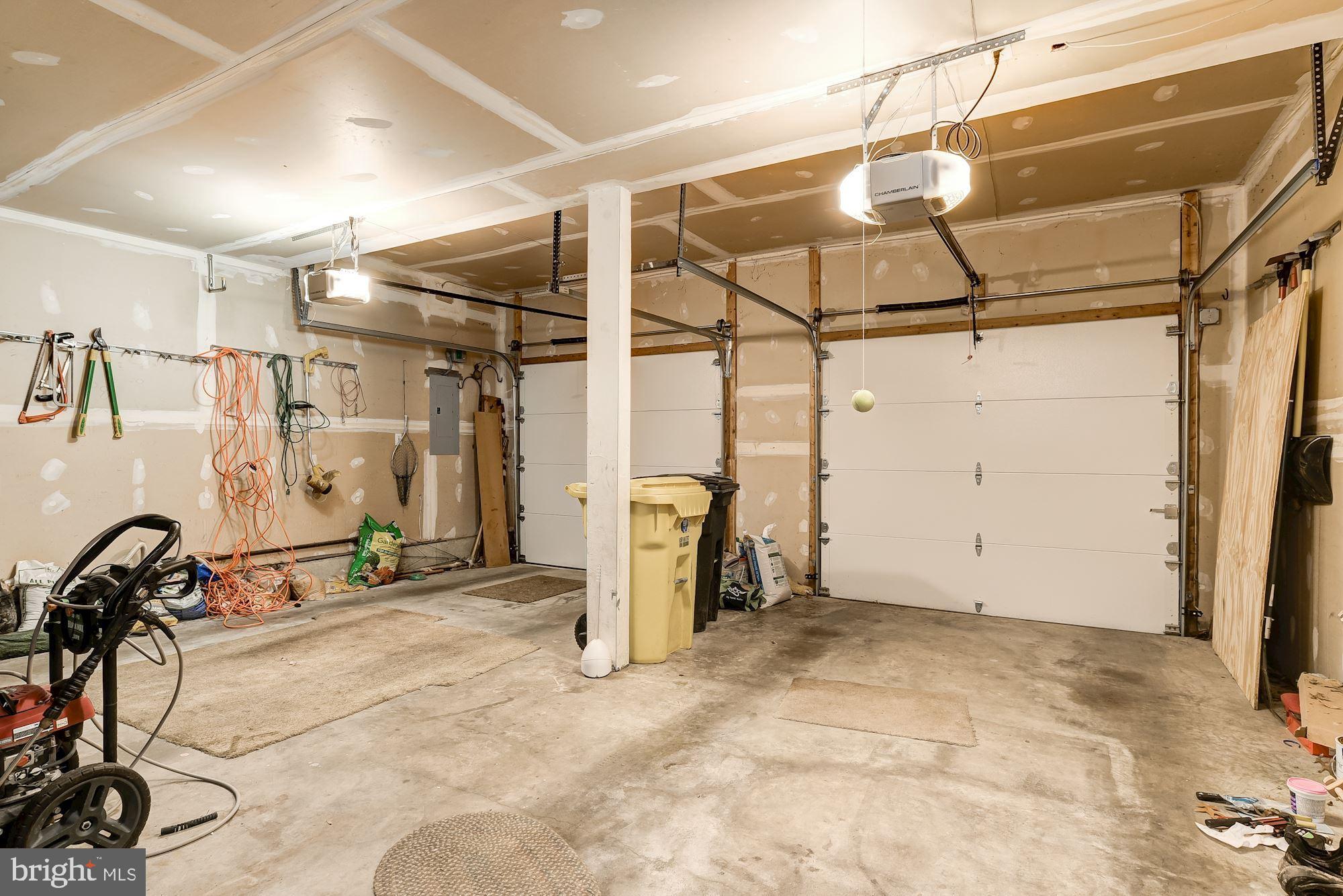 9 Oak Run Road Laurel, MD 20724 - Photo 57 of 63 2 Car Garage