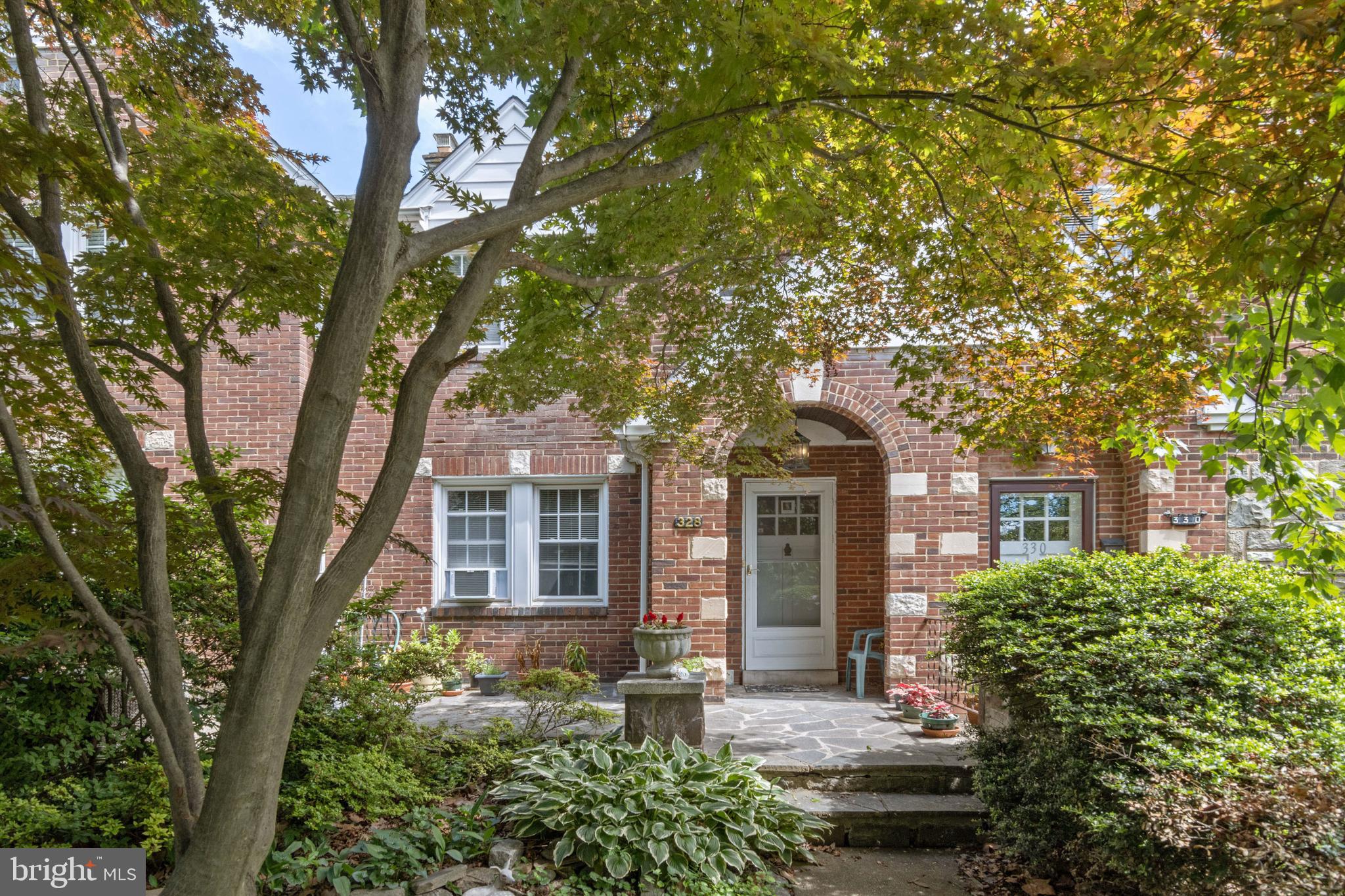 328 Dunkirk Road Baltimore, MD 21212 - Photo 1 of 31