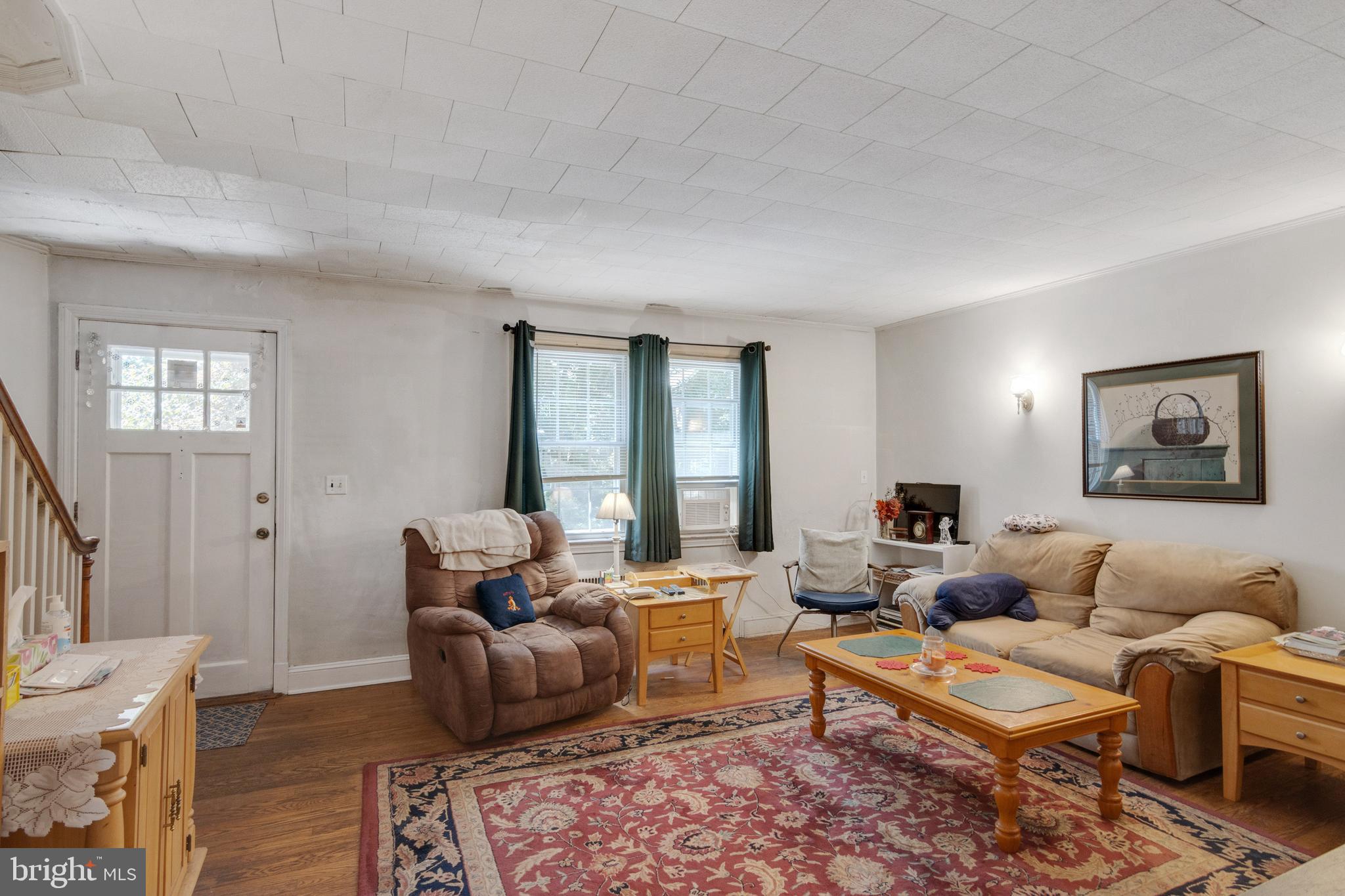 328 Dunkirk Road Baltimore, MD 21212 - Photo 5 of 31