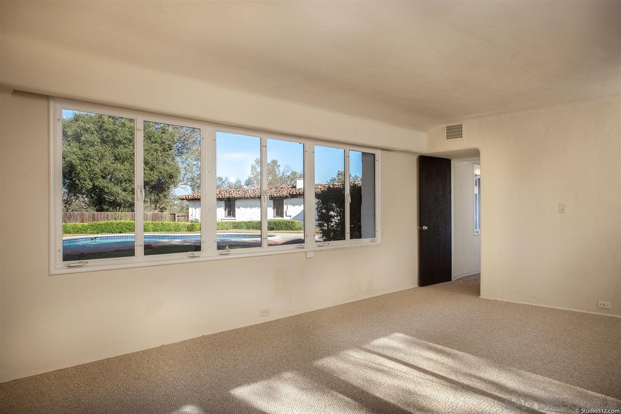 30845 Cole Grade Road Valley Center, CA 92082 - Photo 11 of 20 Master Bedroom