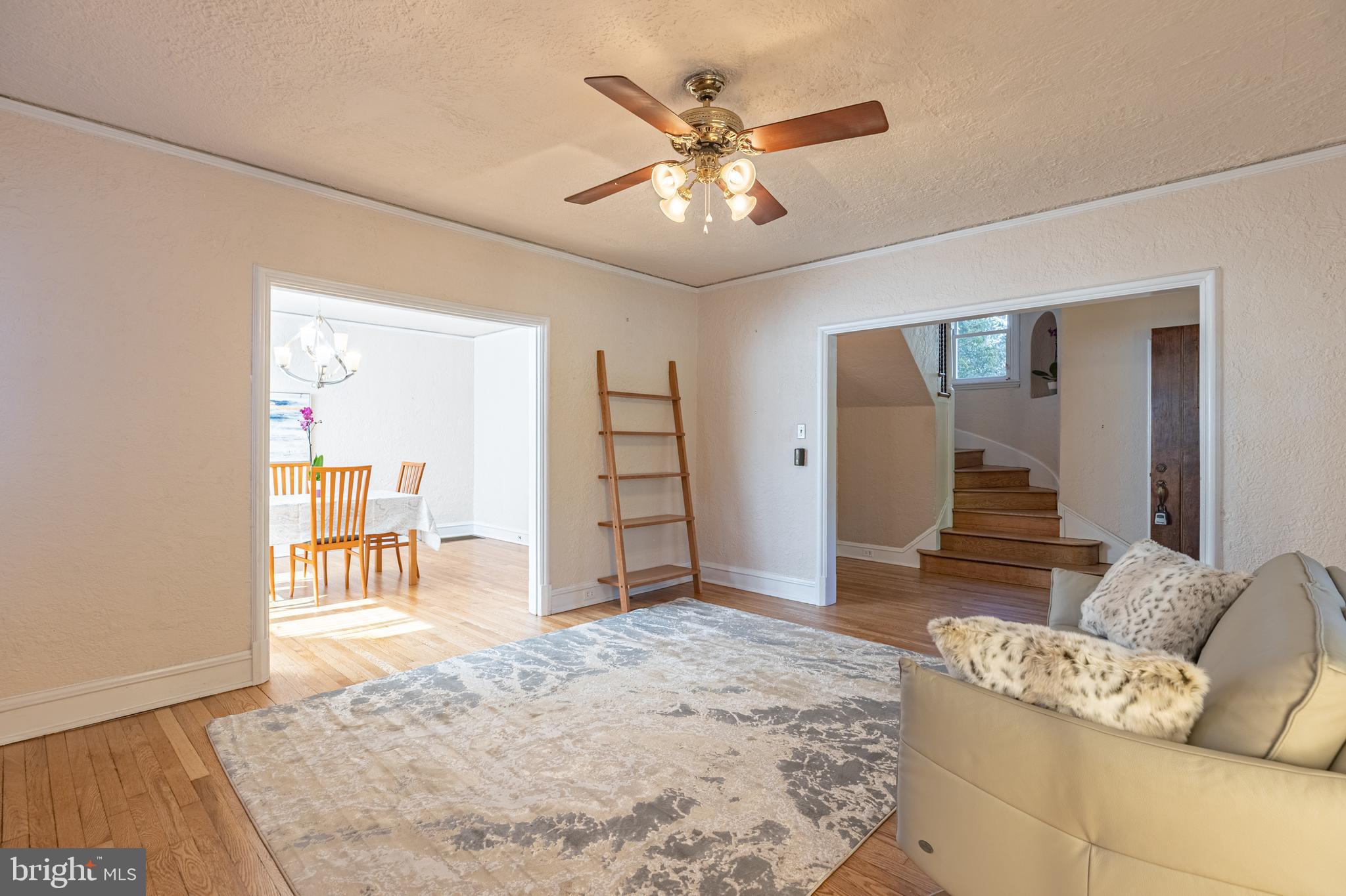 3852 Brook Road Richmond, VA 23227 - Photo 8 of 35 Gallery Image 8