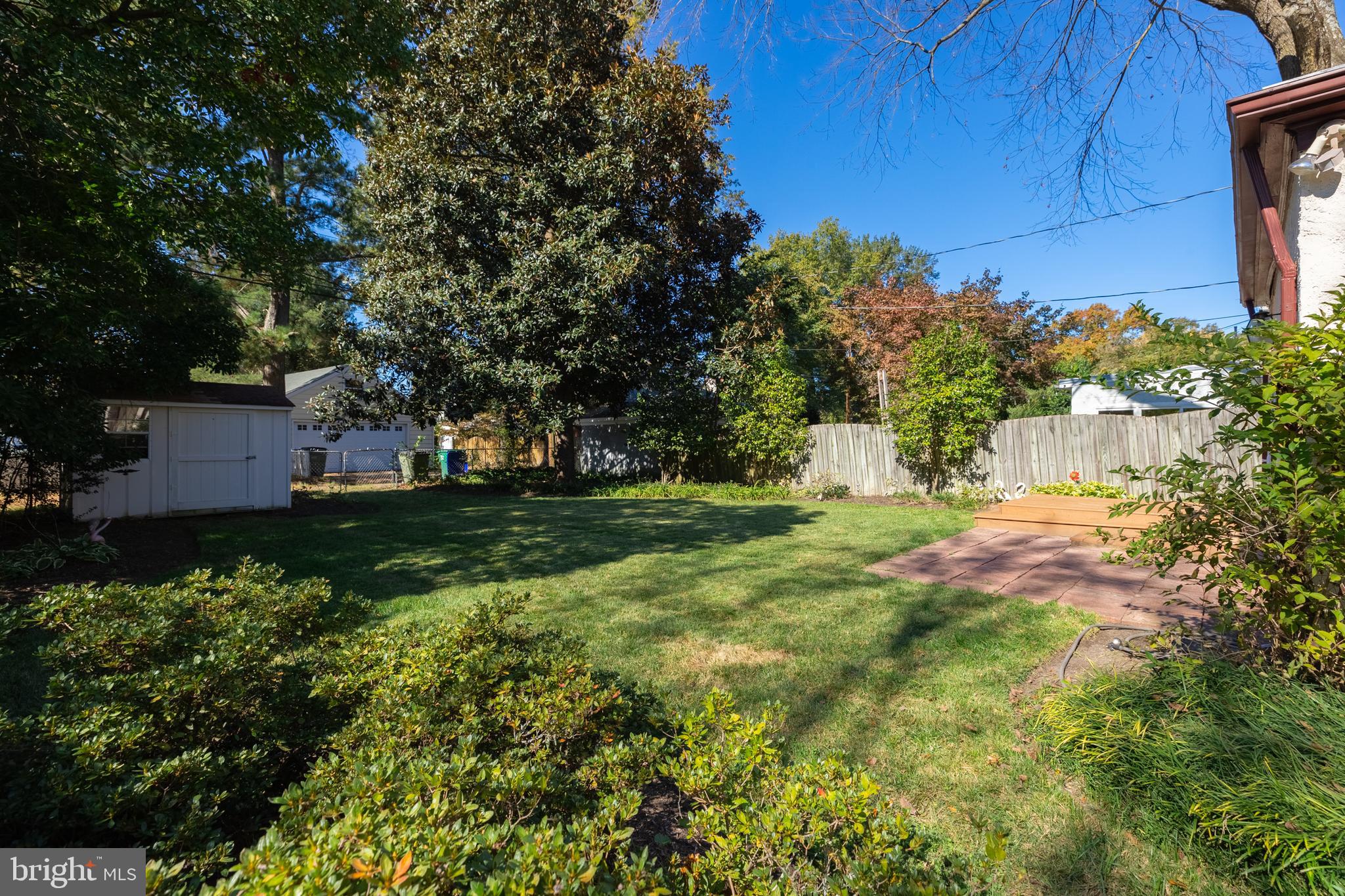 3852 Brook Road Richmond, VA 23227 - Photo 9 of 35 Gallery Image 9