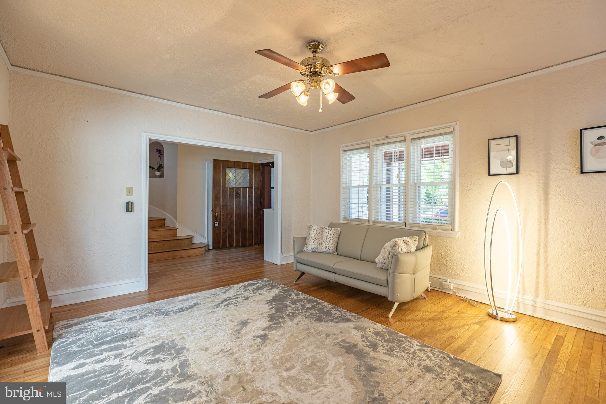 3852 Brook Road Richmond, VA 23227 - Photo 10 of 35 Gallery Image 10