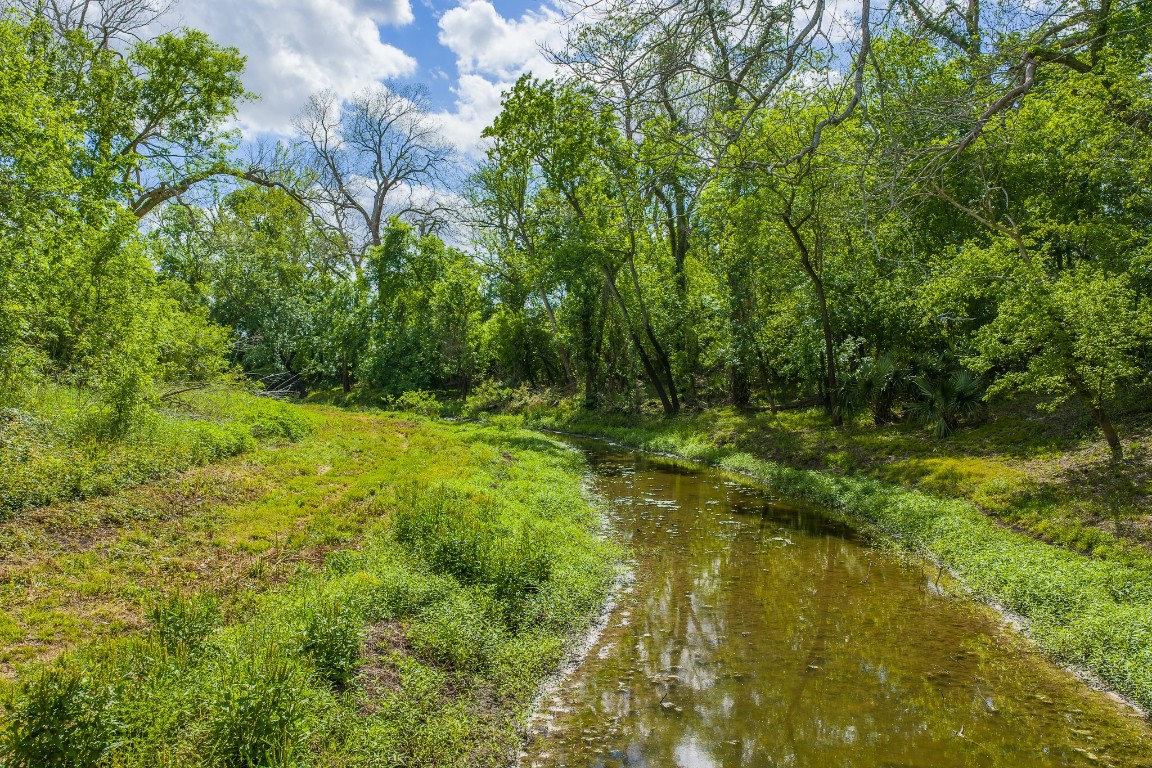 8283 Ashwood Road Van Vleck, TX 77482 - Photo 16 of 17
